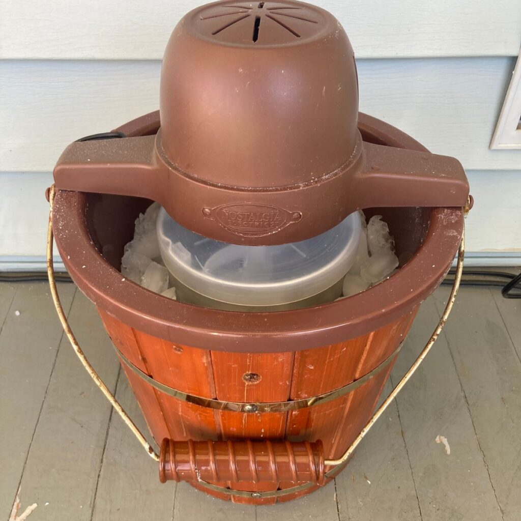 electric ice cream maker